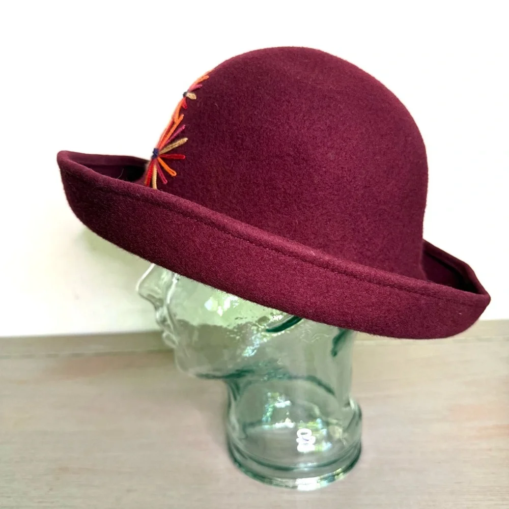 Vintage Bermona Trend Wool Cloche Hat Roll Brim Floral Embroidered Boho Chic M‎